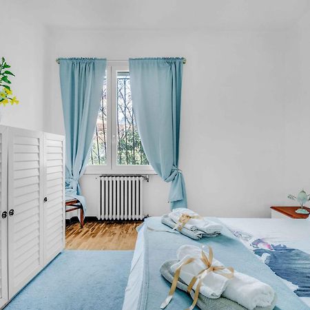Ampia Dimora A Salo Con Parcheggio E Giardino Apartment Bagian luar foto