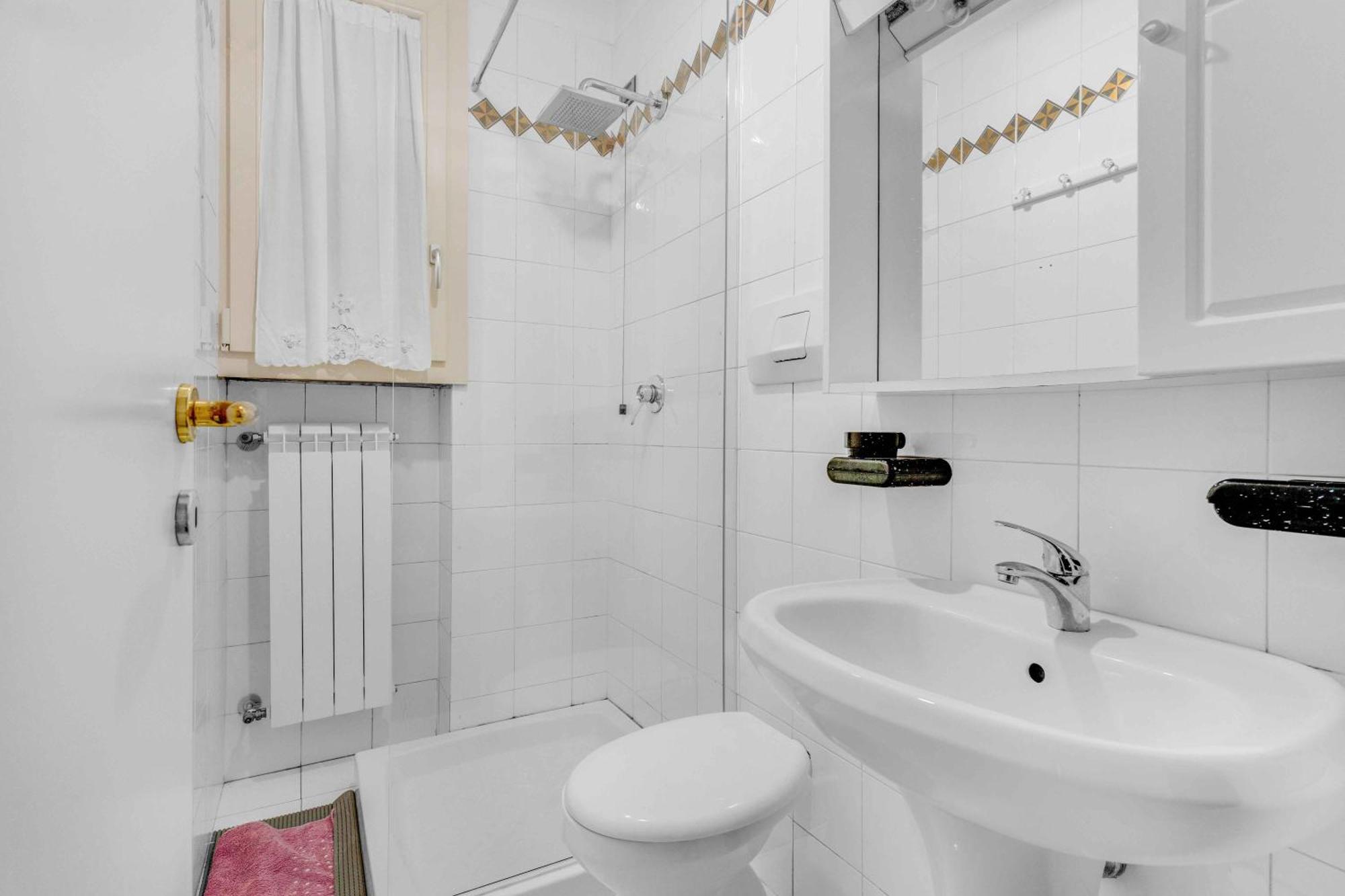 Ampia Dimora A Salo Con Parcheggio E Giardino Apartment Bagian luar foto